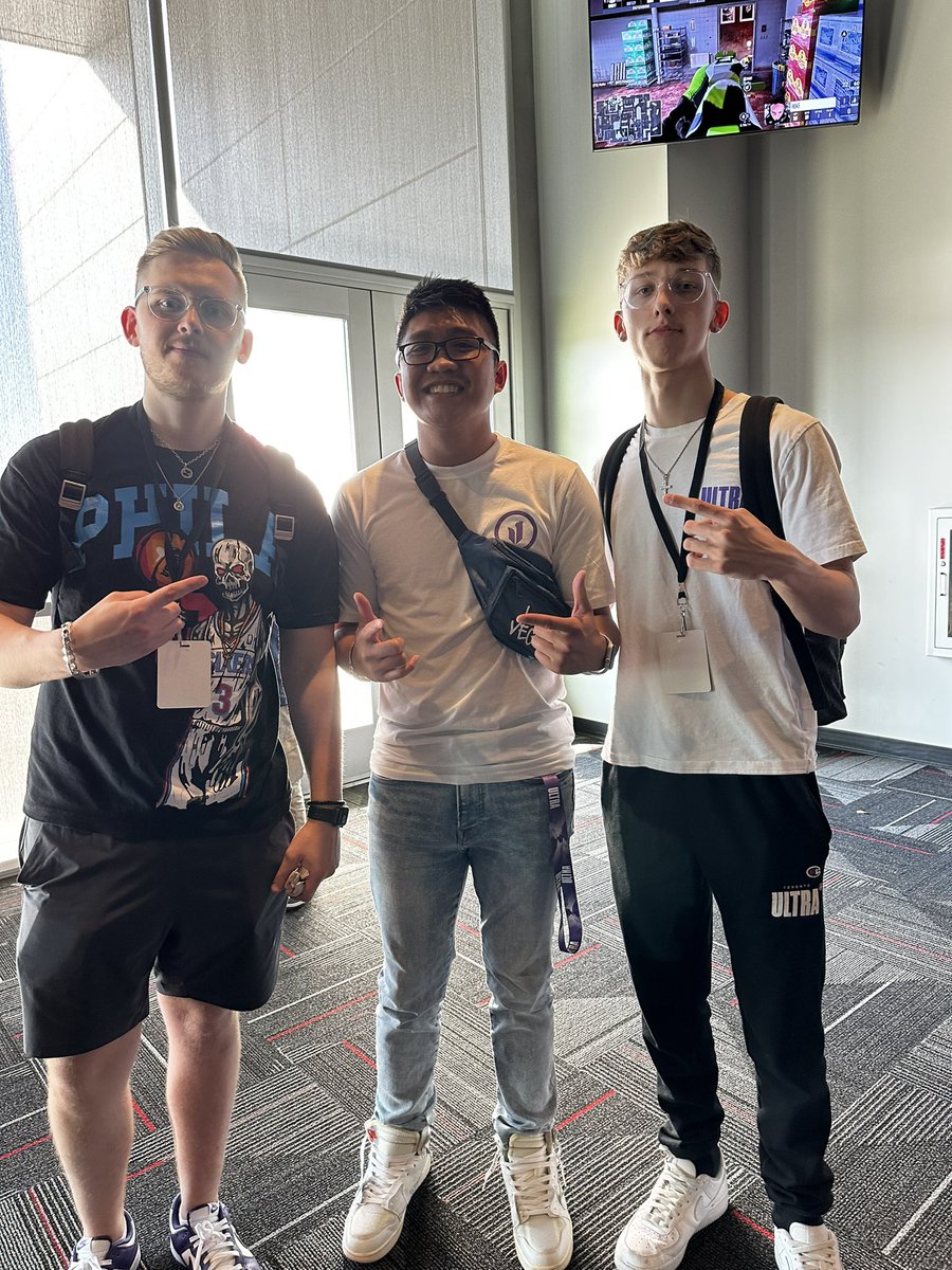 RyanMay_12's tweet photo. Championship Sunday and I couldn’t be more excited to see @TorontoUltra in the Grand Finals! 💯 Let’s get it! 

#CDLChamps #CDL2023 
#SooUltra https://t.co/7vNE9X4gkq