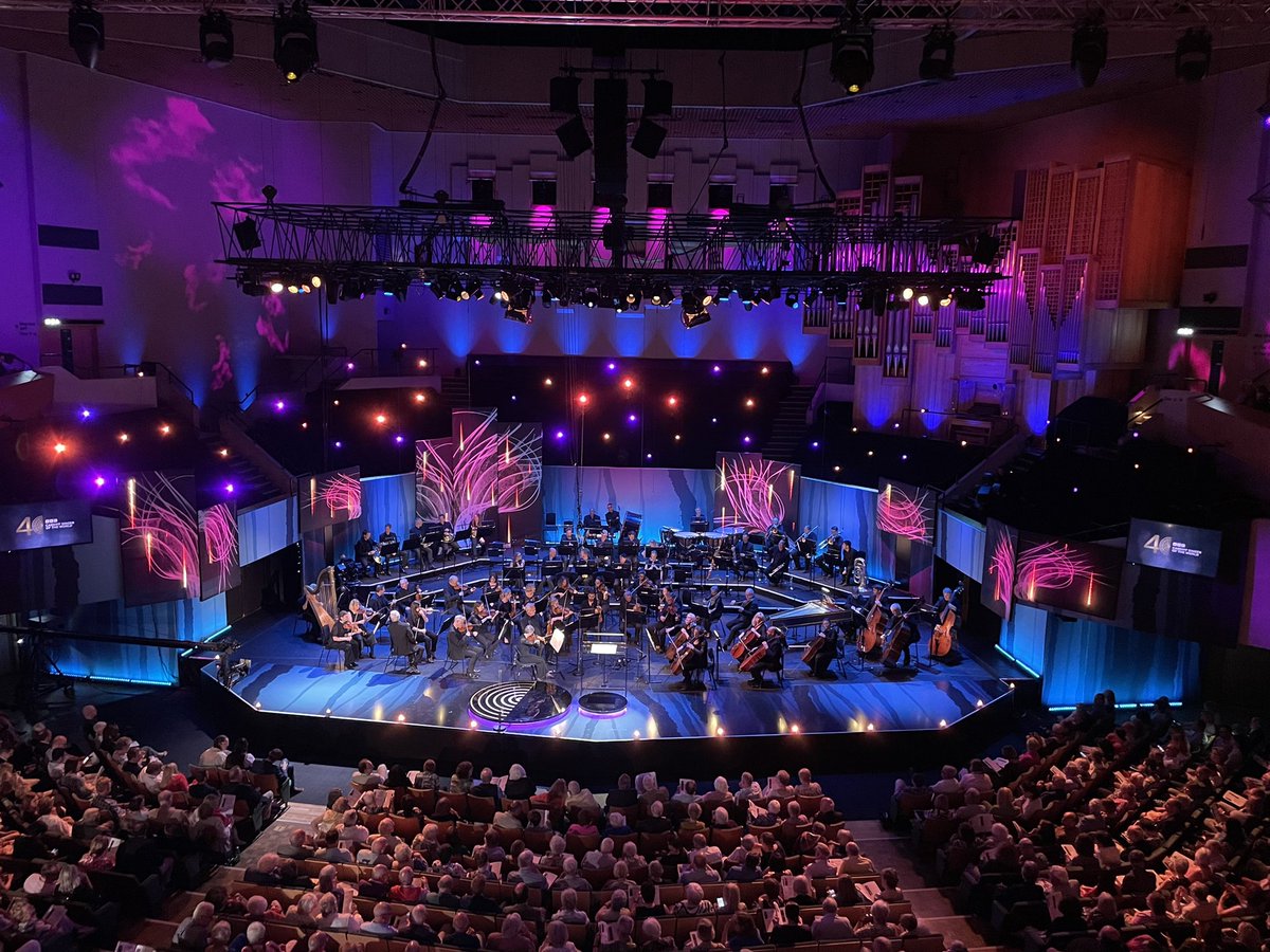 Simon Corbett tweet media