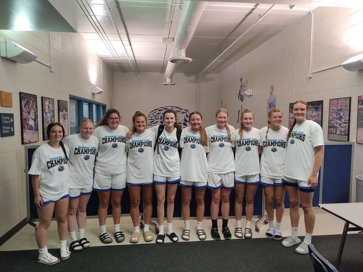 Airborne_2021's tweet photo. 🏆🏀SUMMER JAM PELICAN LAKE CHAMPS!!🏀🏆
Our All Starz combined team went 4-0 in the Pelican Lake 17u Division. https://t.co/71ZKqw5GES