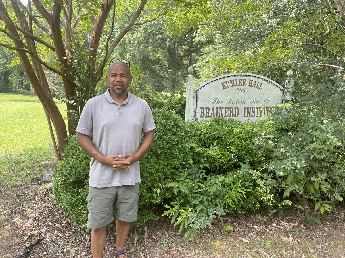 philipjmerrill's tweet photo. Trying to please the family is a difficult thing, especially on #FathersDay. 
I didn’t want to stop at any historic Black sites, however I was forced to walk the grounds of this sacred site because the ancestors were calling me. 

#BrainerdInstitute, estab c. 1866
#ChesterSC https://t.co/vSIfeFEE7D