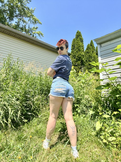 Daddy is a state of mind 👔 https://t.co/5ANwwhopBI<a href="/tag/maythe4thbewithyou"class="tags"><span>#maythe4thbewithyou</span></a>