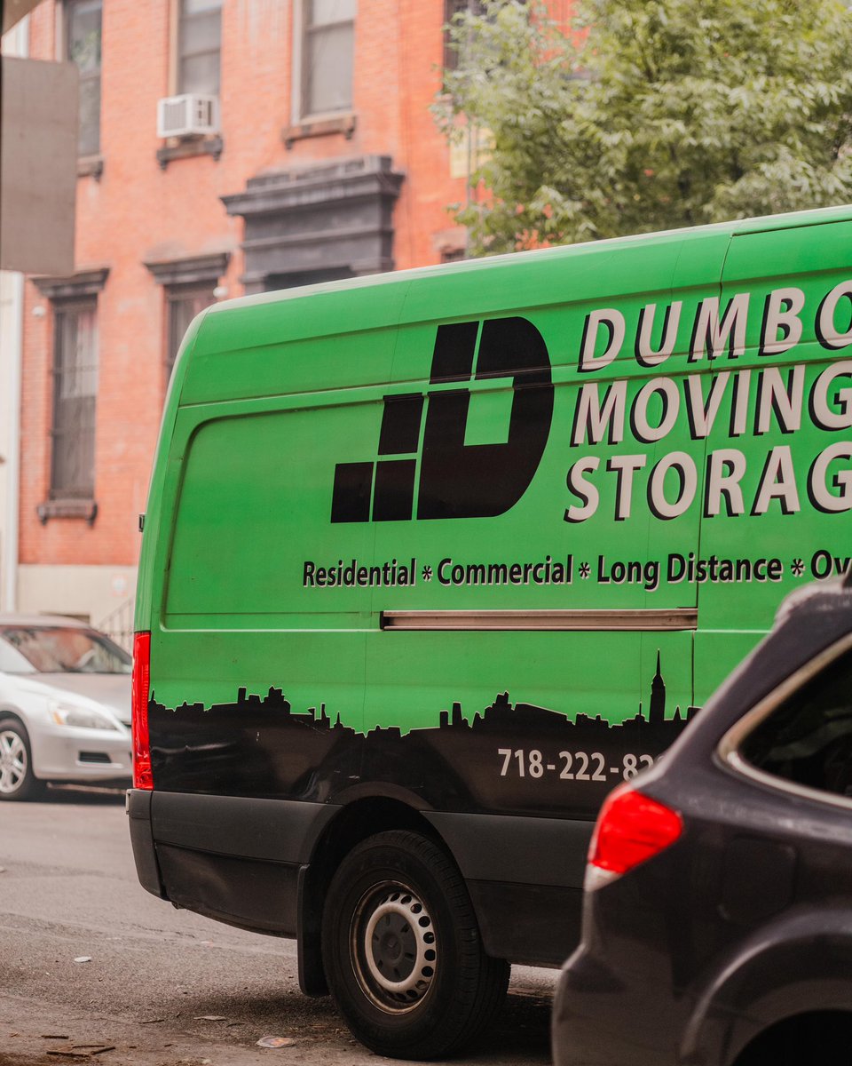 Dumbomoving's tweet image. Let our expert team turn your moving day into a smooth and stress-free experience. 🚛💨 

#DumboMoving #MovingMagic