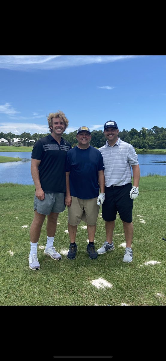 Seth Owens tweet media