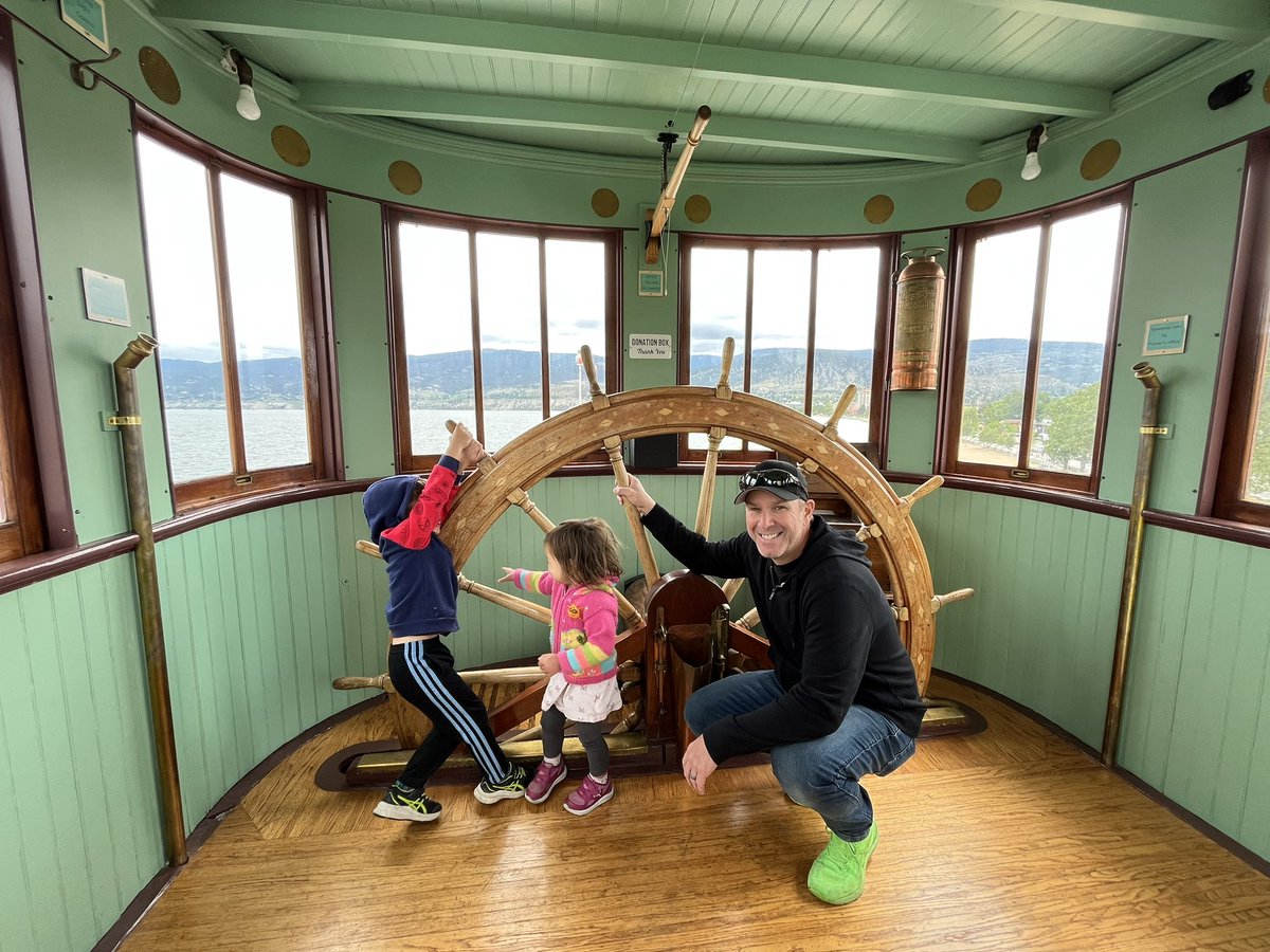 Our family couldn’t ask for a better captain! Happy Father’s Day <a href="/DuaneWx/">Duane English</a>