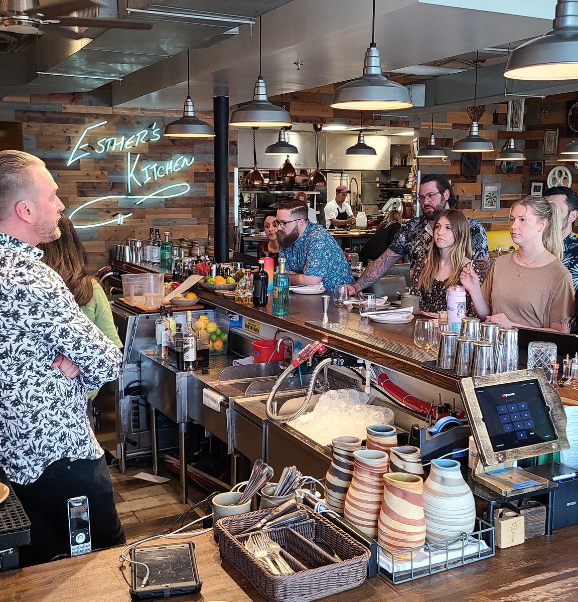 LvEsthers's tweet photo. Keith teaching the team our secret hand signals.
Just kidding, we have no secrets!
#team #preshift #estherskitchen #lasvegas #artsdistrict #lvlocals #bestoflasvegas #italian https://t.co/NuYhdndxzk