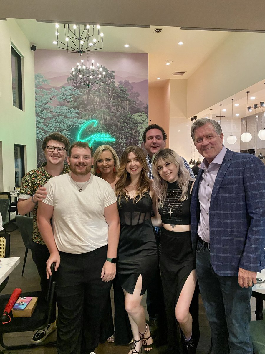 smallforestfrog's tweet image. What started out as a rough weekend ended with a pretty chill bday with some good people 😌🖤