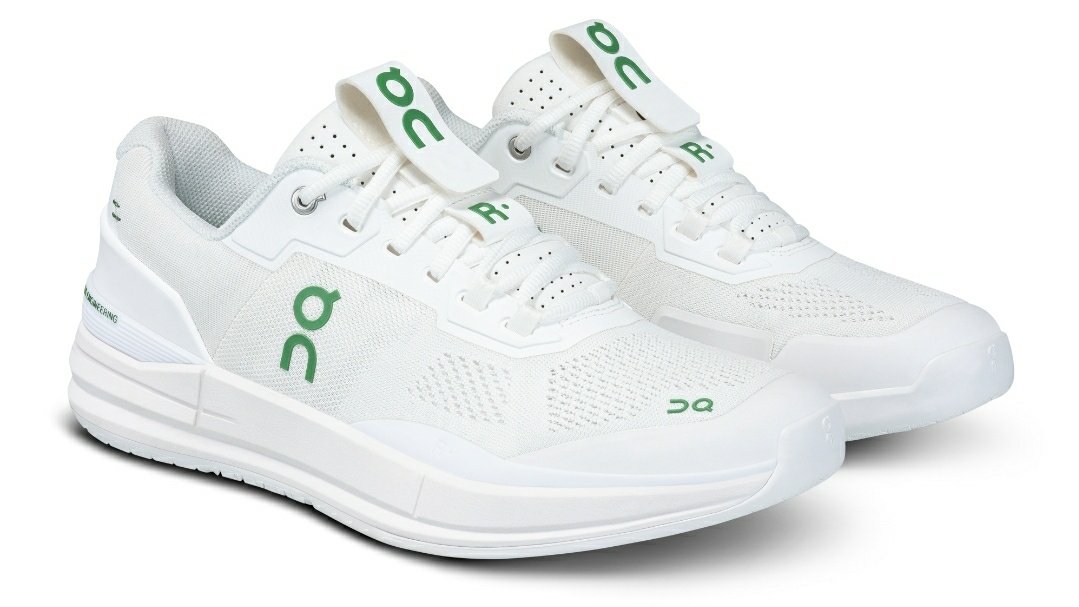 🆕 THE ROGER Pro 🎾👟 #RogerFederer
The color scheme is inspired by tennis courts 🤍💚 The pure white shoe body is embellished with green logo details and insoles, just like being in a London stadium, interpreting elegant aesthetics.