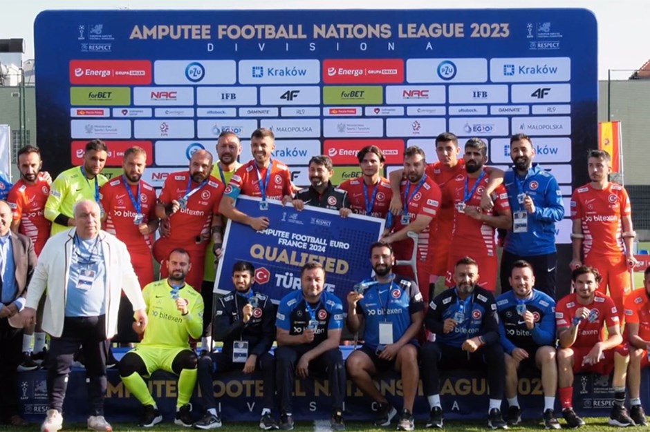 Ampute Futbol Milli Takımı, Avrupa Şampiyonası'na katılmaya hak kazandı

🔗 bit.ly/467AFun

Foto: AA