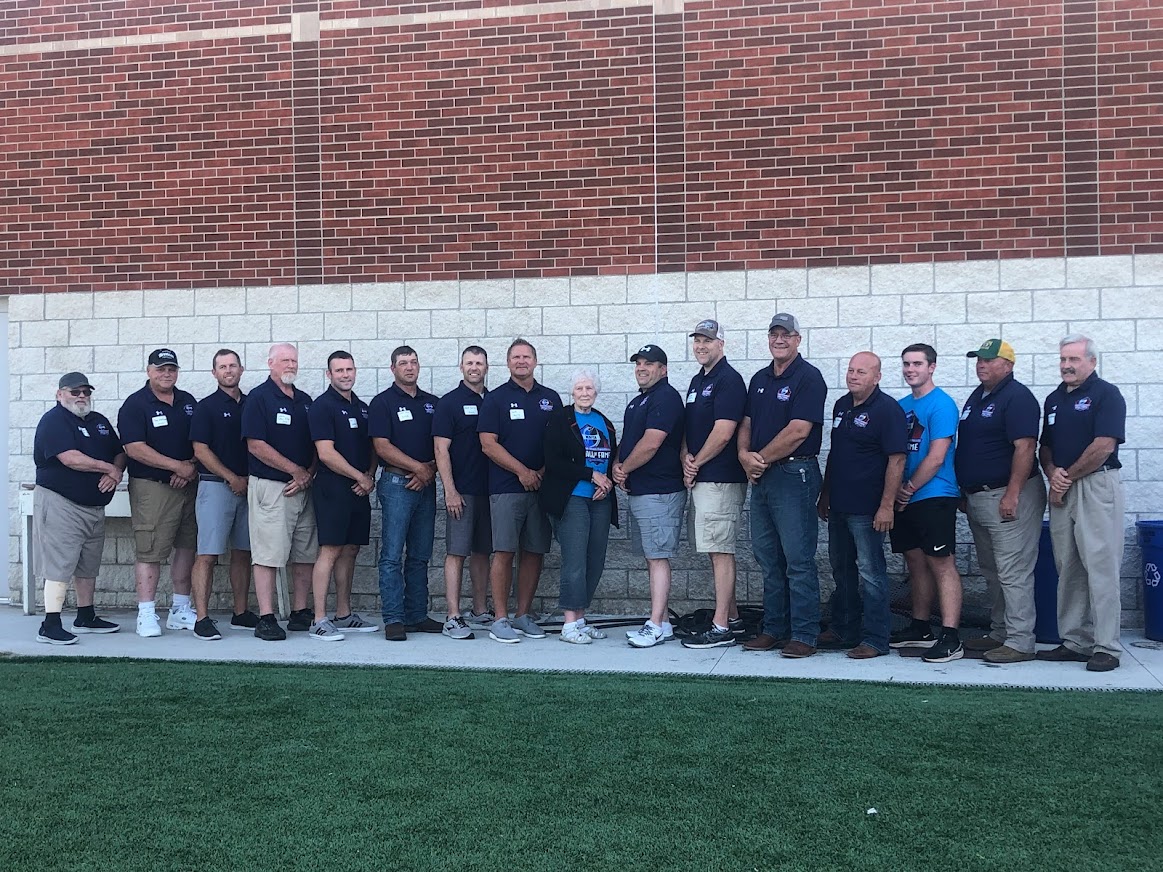 MrT_FHS's tweet photo. Yesterday I was inducted into the @NE8manFB FB Hall of Fame.  Feeling truly blessed that God has put so many great and supportive people in my life.  Great catching up with old friends and meeting new ones.  Honored to be part of the 2023 class. https://t.co/3Qibnmgu84