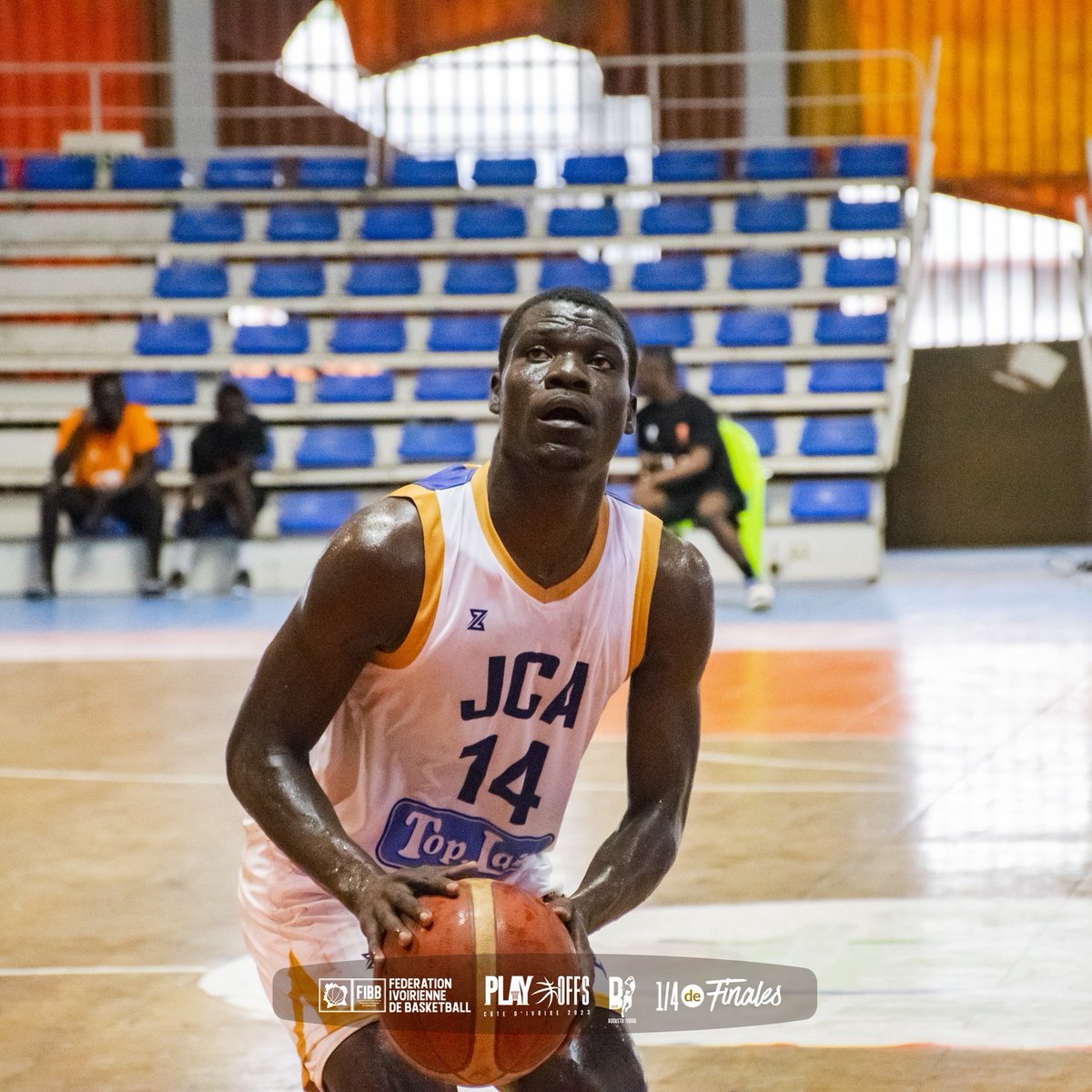 LKsportif's tweet photo. Basket hommes, c'est la fin des demi-finale en playoffs :  
- ABC a balayé Azur en (2-0) 
- JCA a serré le cou de ASA en (2-0).
JCA va tenter de prendre le trophée dans la main de ABC en finale.
#B225 #BasketCIV https://t.co/RsDv2b7S02