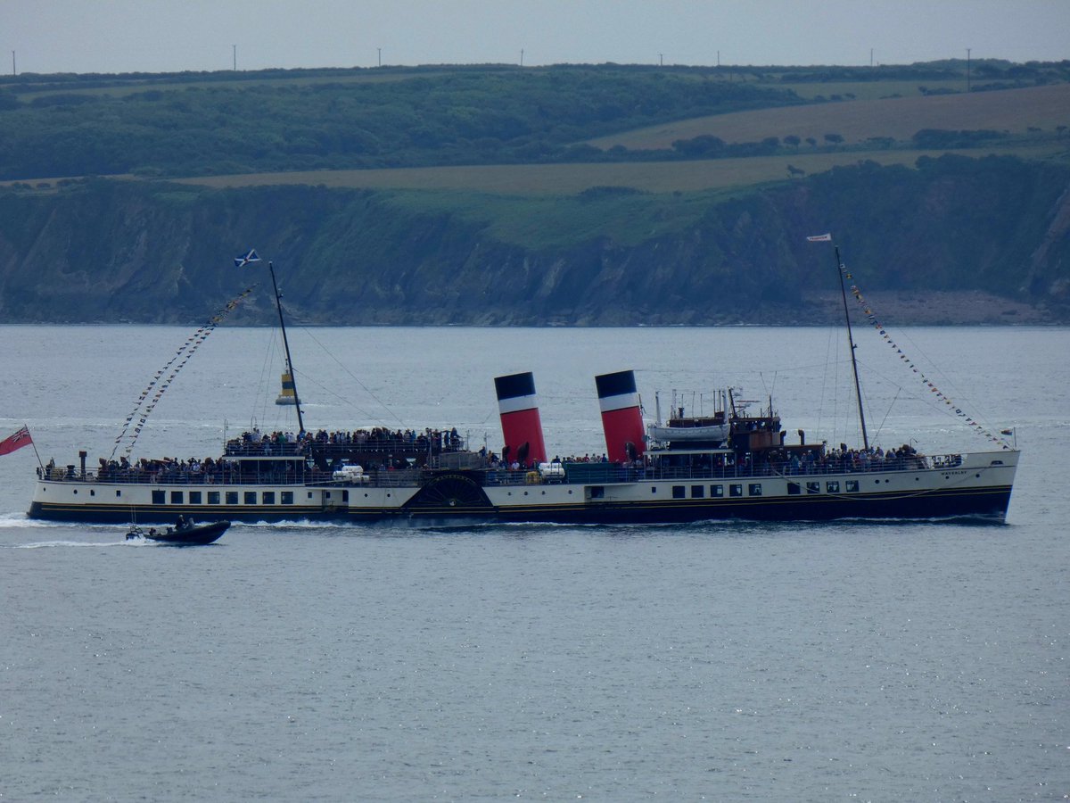 dalefortcentre's tweet photo. It's not every day a paddle steamer passes by Dale fort. Today, we were treated to the views of the 'Waverley', the world's last sea going passenger paddle steamer, on its trip around Skomer, Stockholm & Ramsey from Milford Haven. #fieldstudiescouncil #waverleypaddlesteamer https://t.co/HxSUMHaj3I