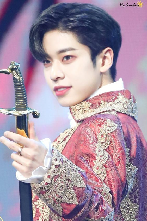 uv_yukwon's tweet photo. U at 𝐌𝐄𝐓 𝐊𝐑 𝟐𝟎𝟐𝟑 • [#UVEVENT] https://t.co/k0jT0HZzm0