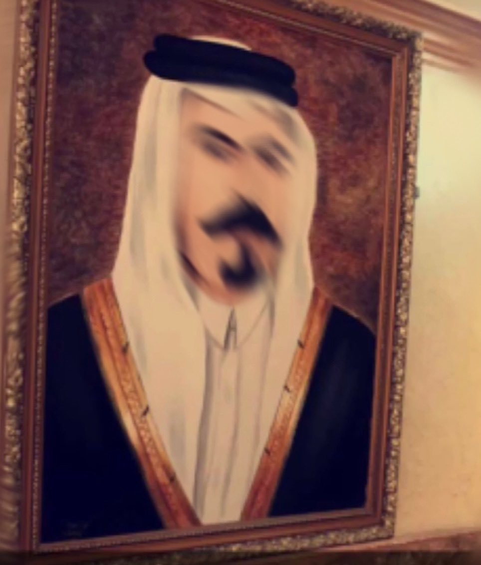 hallll_7's tweet photo. بعد وفاة والدي أنظر للاباء نظرة حُبٍ عظيمة كما لو أنني أود أن أخبر العالم أن الأب هو الأمان فقط، وأن استشعار وجود كلمة "أبوي"في البيت يجب أن يكون مرادفا للطمأنينة اللھم ارحم وجه أحن إليه و روحاً كسرني غيابه و أوجعني رحيله اللھم ارحم أبي رحمة تسع السماوات والأرض
 #يوم_الاب_العالمي https://t.co/JDzC37N72m