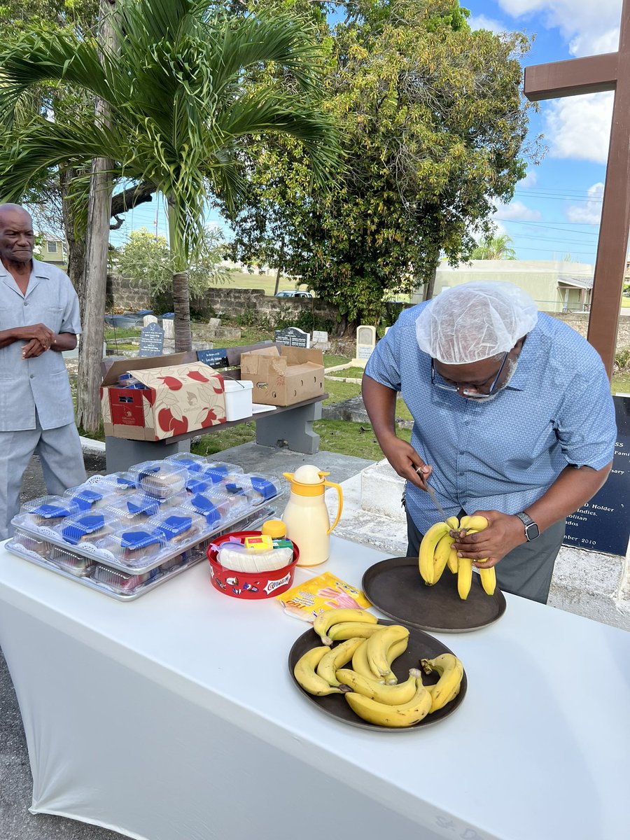 St_DavidBB's tweet photo. The St. David’s Men’s Fellowship provided a little refreshment after Mass today to celebrate Father’s Day.  #Fathersday2023 #fathersday #fathersdayweekend #mensfellowship https://t.co/QAk3GFScAT