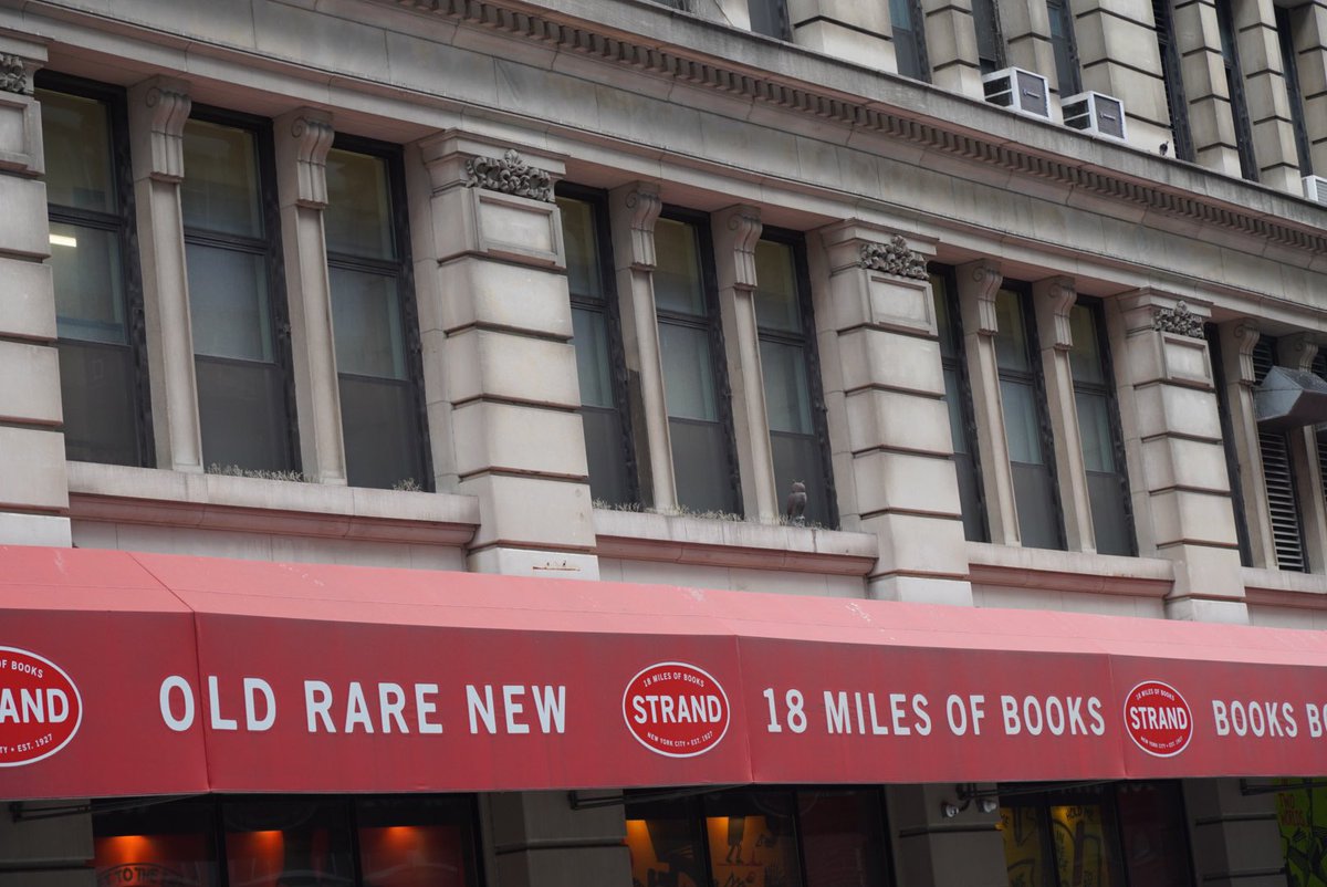 HIDEO_KOJIMA on Twitter "Nic’s choice. Strand Books"