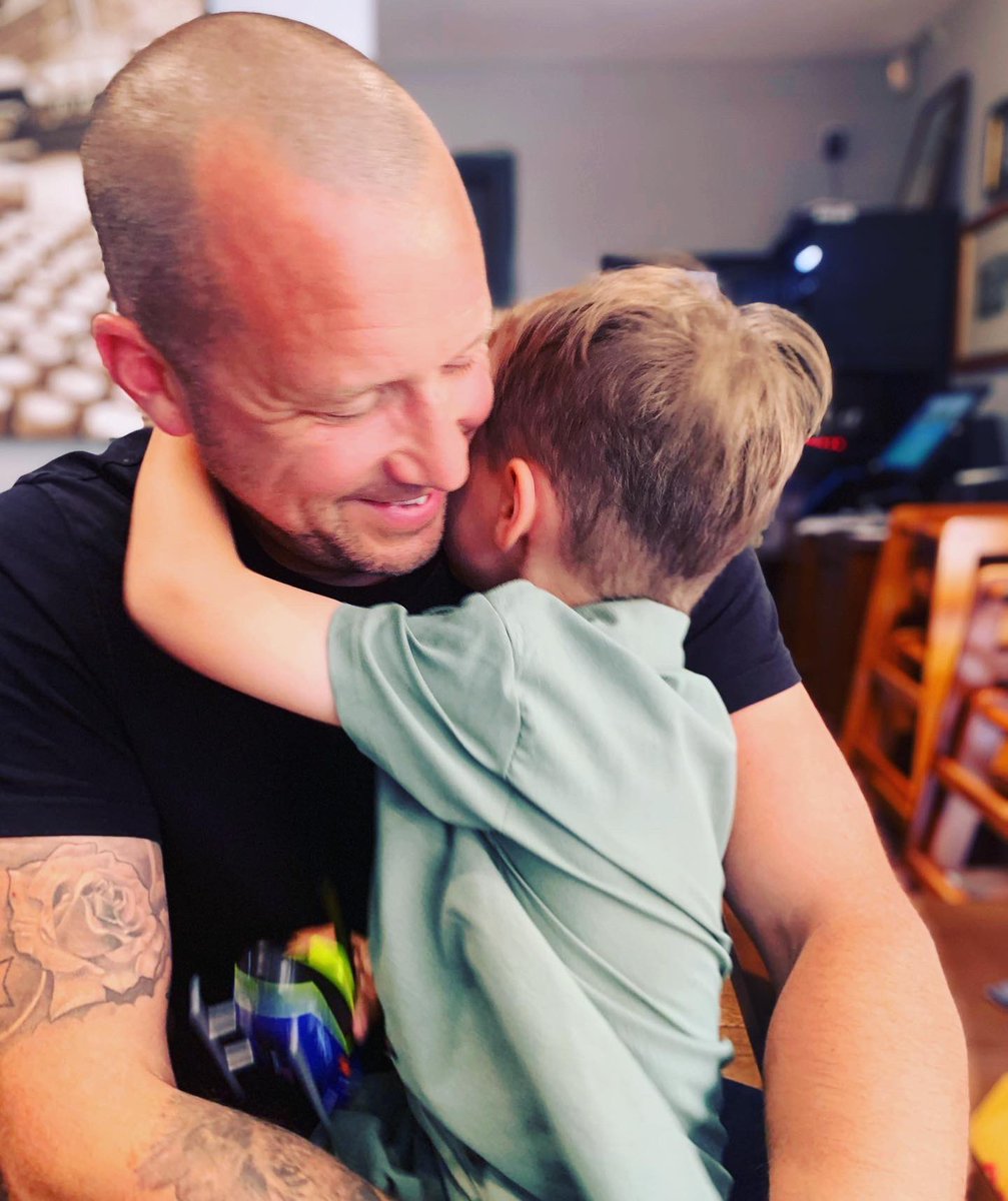 Sarah Jones tweet media