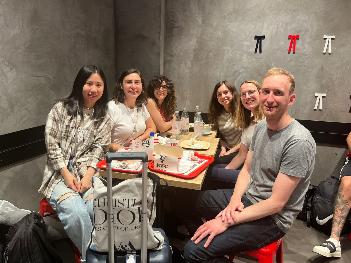 Despite all the complications, on our way from #ESPE2023 to #IWAEE2023, having our "reception dinner" at the airport 🥲

We will make it!! 🤞
<a href="/IYuekselen/">Ipek Yükselen</a> <a href="/silviapalmaccio/">Silvia Palmaccio</a> <a href="/yuyanjiang_/">Yuyan Jiang</a>