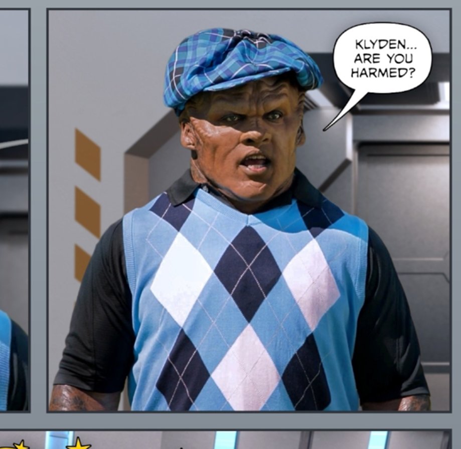 Looks like #Isaac's FWOOSH KATOOM has gotten #Klyden in his GUH! 😆🤕😂

#Bortus checking in as lovingly as he can muster at this critical moment.

#TheOrville
#TheOrvilleInked