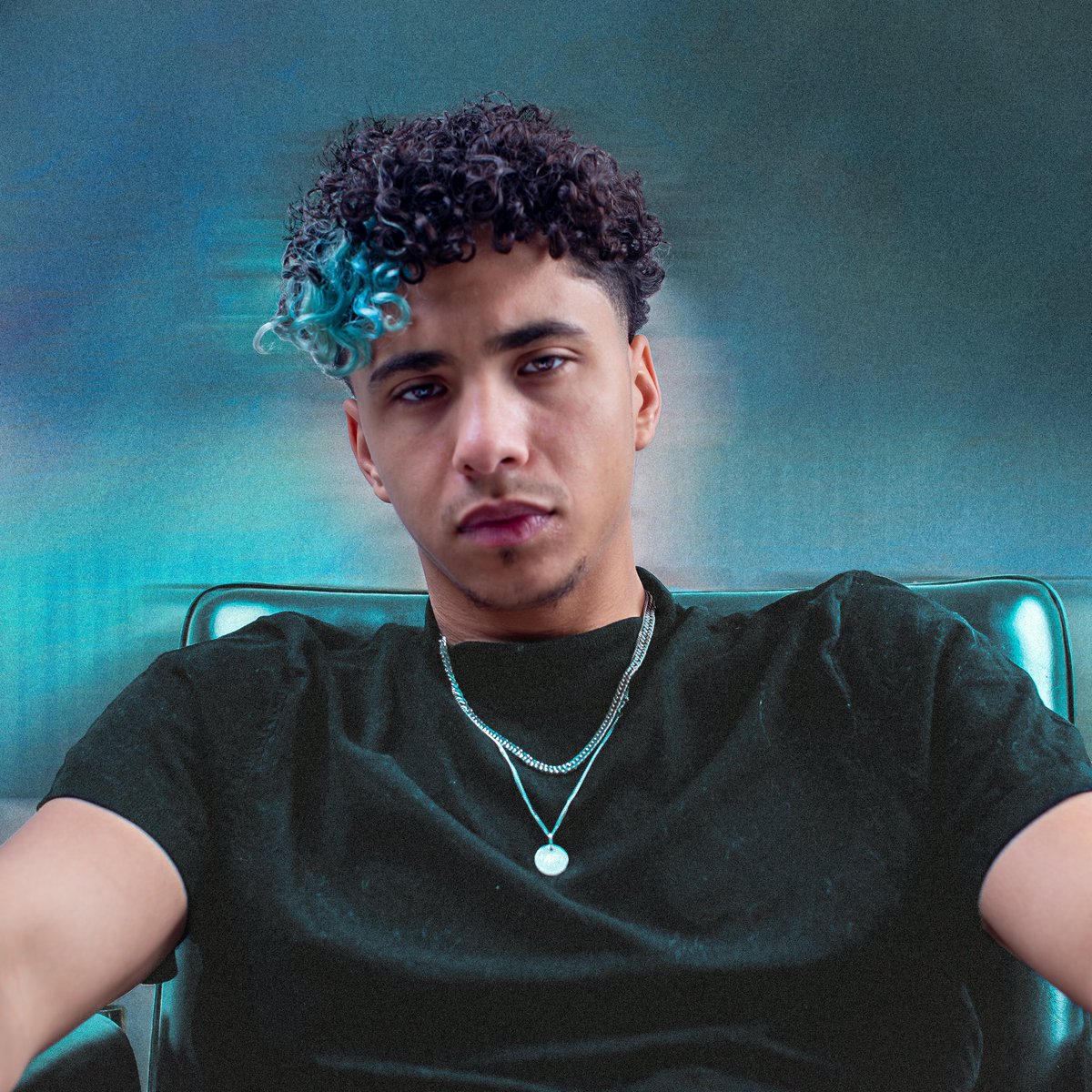 Klutch_13's tweet photo. Après des mois de travail je vous présente enfin la concrétisation de mes 3 derniers projets. Ce final est intitulé « 21 juin 2023 » et sera disponible mercredi à 00h sur toutes les plateformes. 🌊 https://t.co/km9kKmxwxx