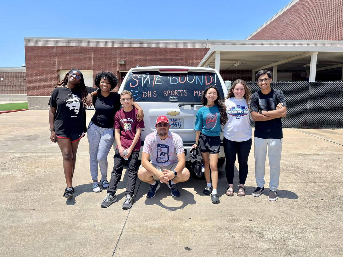 keberhardt_SHHS's tweet photo. I’m an honorary Eagle for the next few days while we take @DHS_AT to Quizbowl STATE!!! 💙❤️🦅 #FAMILY https://t.co/443JaW6ZBG