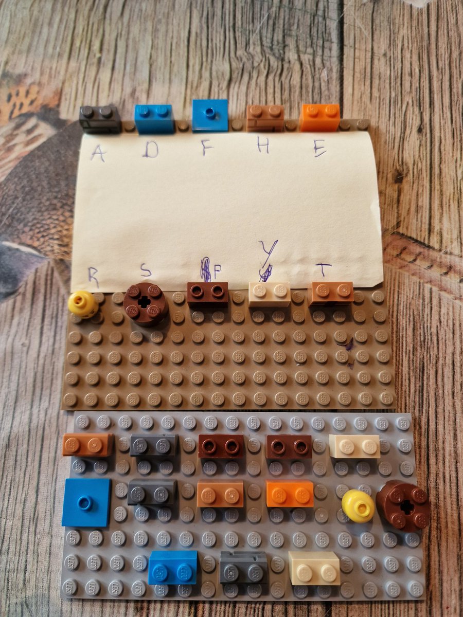 David King tweet media