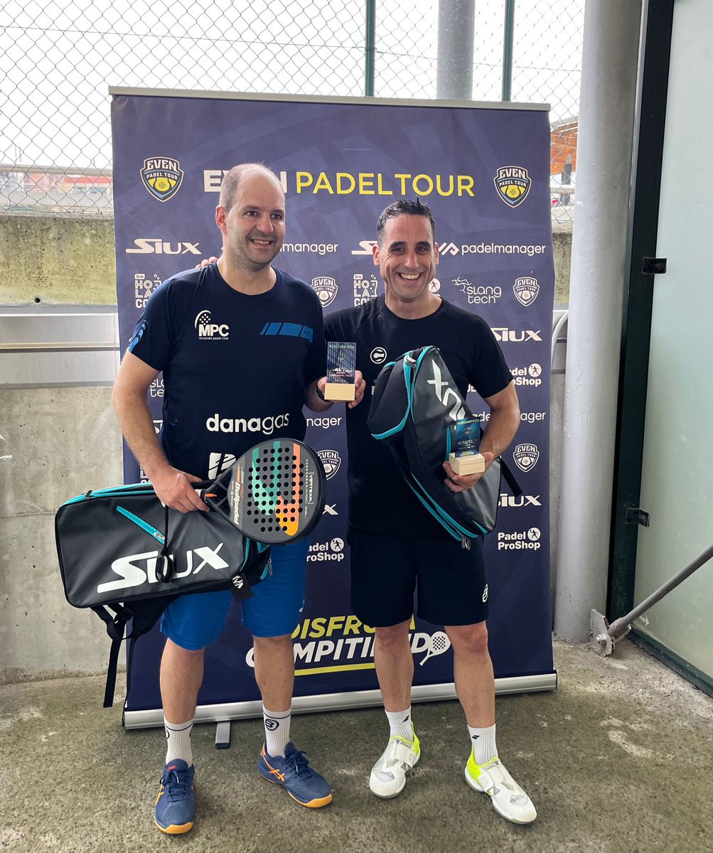 MPadelClub's tweet photo. Este fin de semana se ha disputado el EVEN MASTER CONFERENCIA NORTE - BIZKAIA
Enhorabuena a todos los jugadores de nuestro club MPC Kike y kevin subcampeones tercera
Legendario y Herrera subcampeones cuarta
Alain y Ezcurra campeones consola tercera
Lozano y luis Aduna https://t.co/FKFlIUoFHm