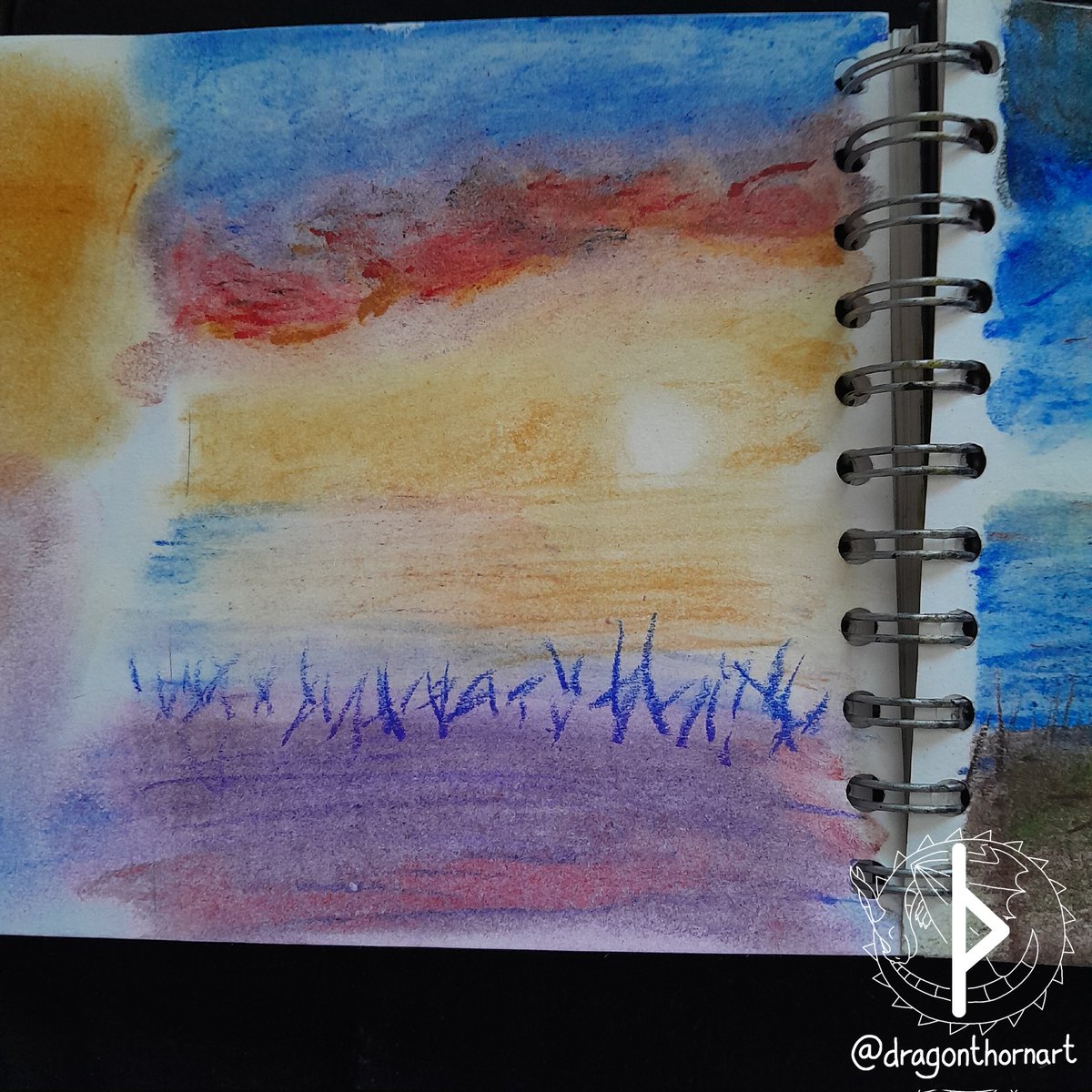 dragonthornart's tweet photo. Started a zoom class on soft pastels recently, and I'm enjoying them a lot more than I thought I would!

Here are a few landscapes from the first session a few weeks ago.

#softpastel #softpastelart #softpastellandscape #landscape #traditionalart https://t.co/semdhMHHNP