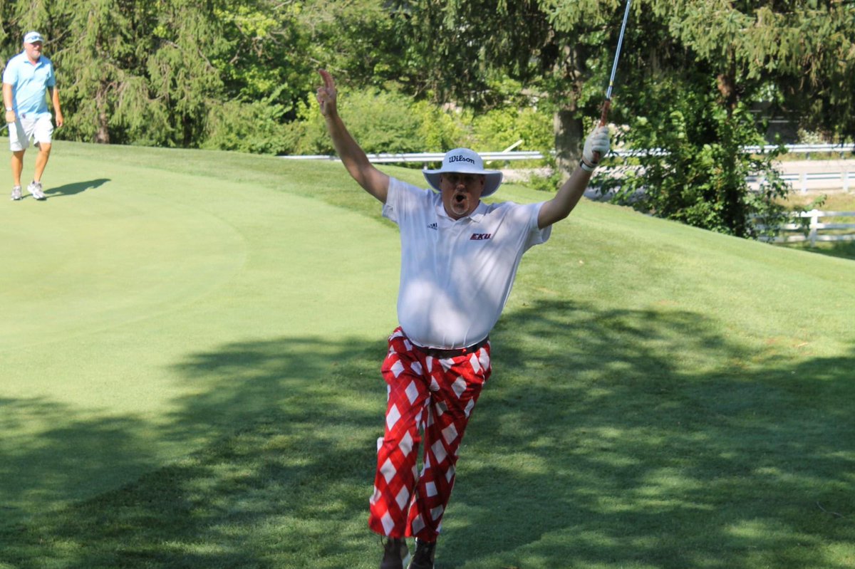 Colonel Club tweet media