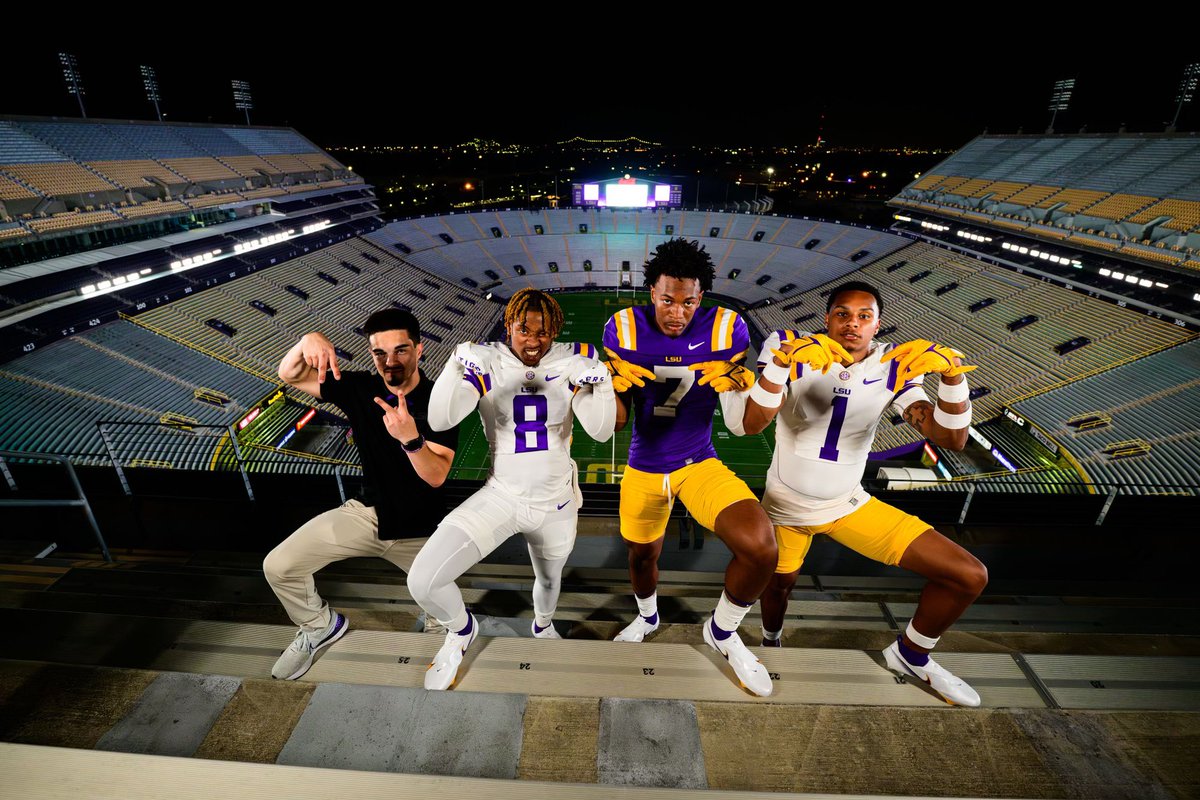 GA —> ✈️ LA !! @jalyn_crawford @CJ_jackson21 @BobbyBarham_LSU These guys would make good teammates Tiger fans go show love 💜!!