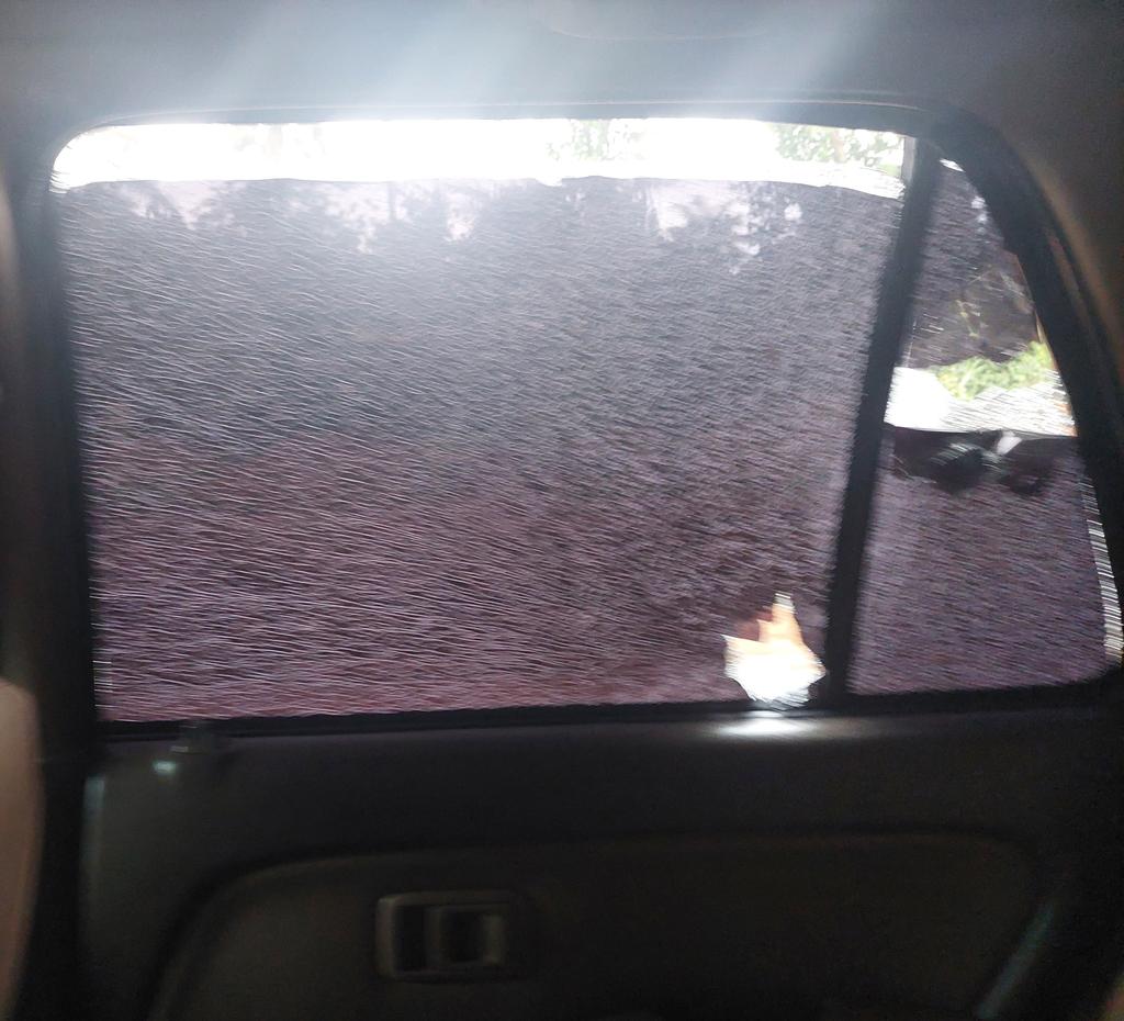 EmmaFofanah's tweet photo. @BashKay5 @samurakamara201 This is one of the cars damaged by the youths while the police stood watching... https://t.co/FDsXX7NJQR