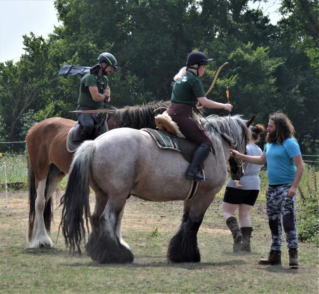 Had an amazing day today with Simon Harding horseback archery coaching #horsebackarchery #archery #training #grading #raid  #heavyhorses