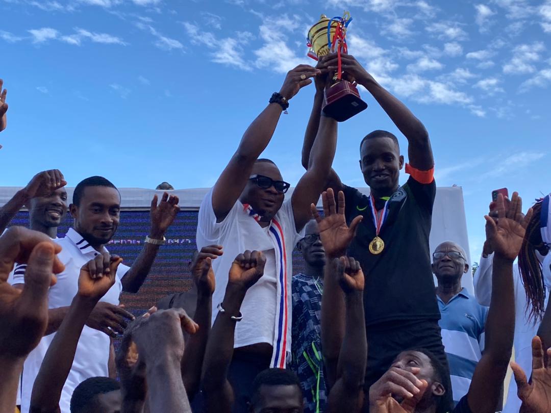 mificentral's tweet photo. Congratulations Komenda, 2023 CHAMPIONS, KEEA Father’s Day Nkabom Cup 🏆 @skdentu23

Powered by: Hon. Samuel Kofi Dentu | Sam Dentu Foundation  

#SK2024 #KEEA https://t.co/5JmJxFdkr0