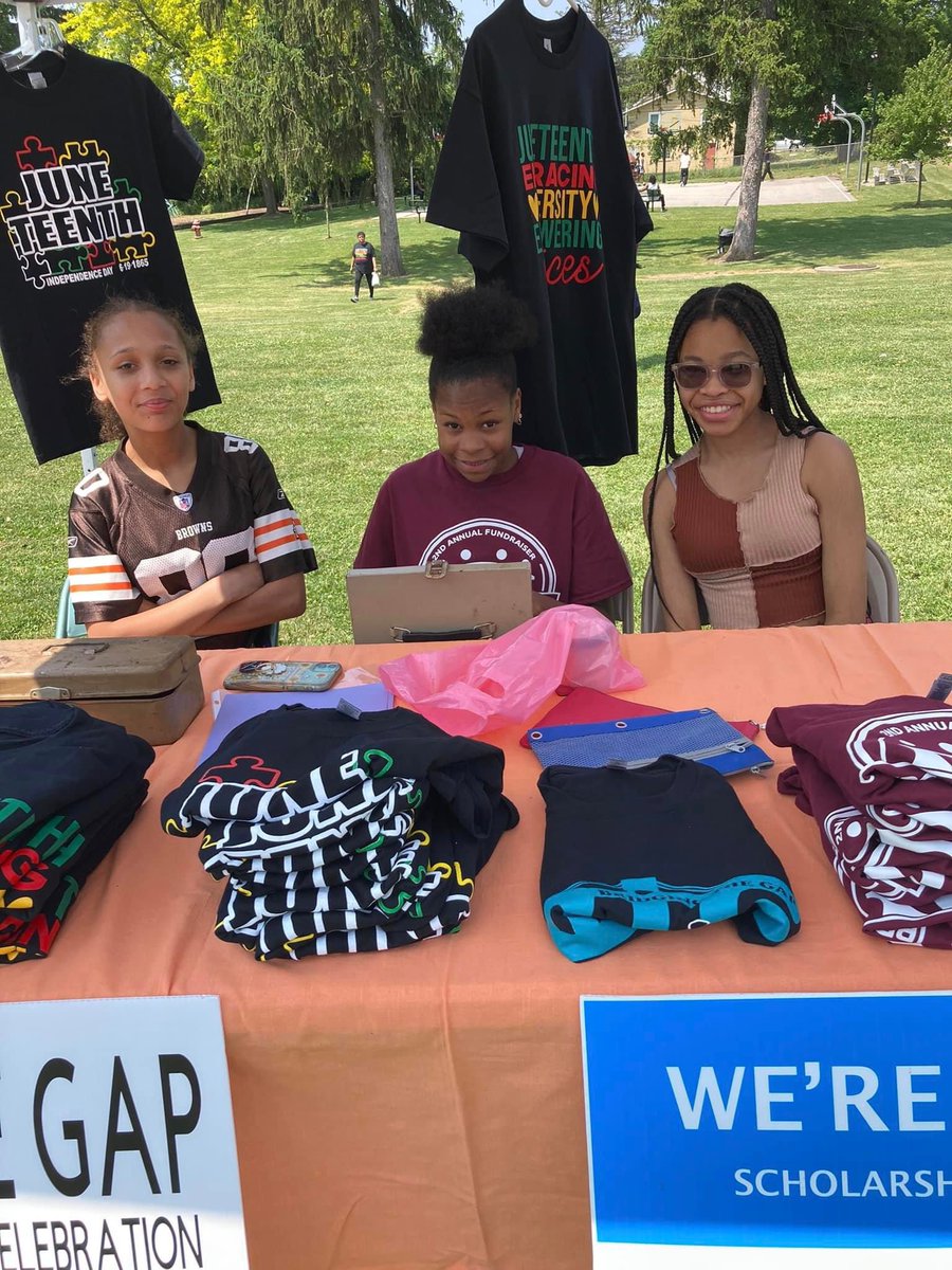 Chagrin Falls Park Community Center tweet media