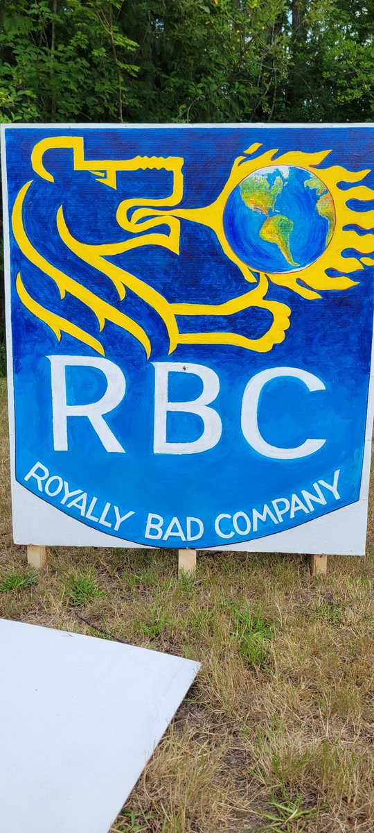 Inspired at Hug The Mountain to fix this logo @RBC @RbcRevealed