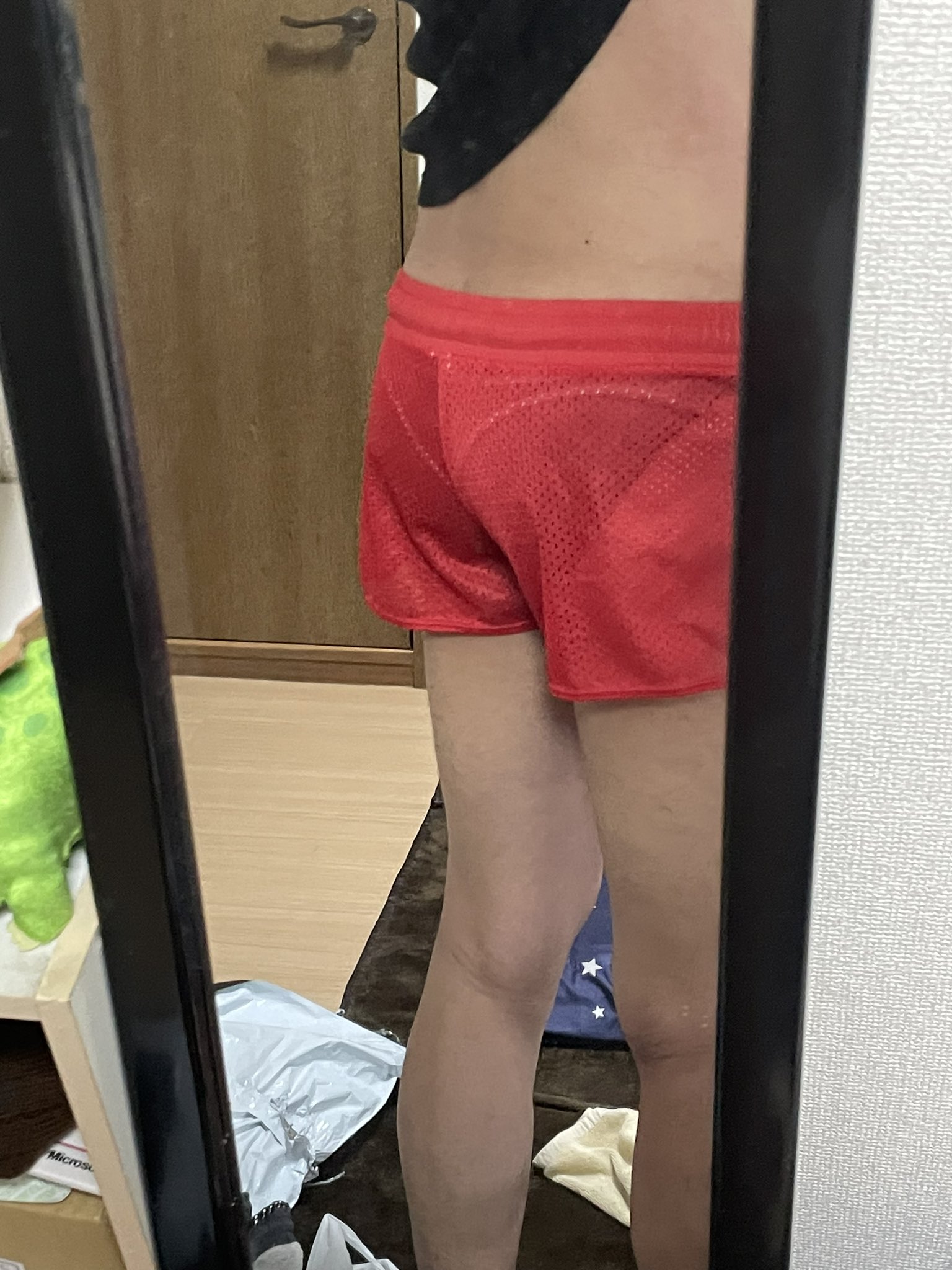 2 pic. EGDEのメッシュショートパンツ😍サイズMサイズ、結構ぴちぴちwそしてスケスケ👍下にはgx3の競パン風ビキニ☺️これ履いて外出たら露出狂になってまうw #Tバック #Tバック愛好家 #Tバック男子 #Tバック好きと繋がりたい #ゲイ #ホモ #バイ #EGDE #gx3 #メンズビキニ https://t.co/MdvibbOzNE