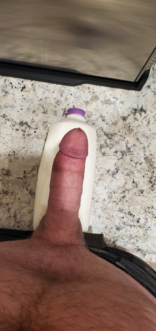 Anonymous D’s pics and videos