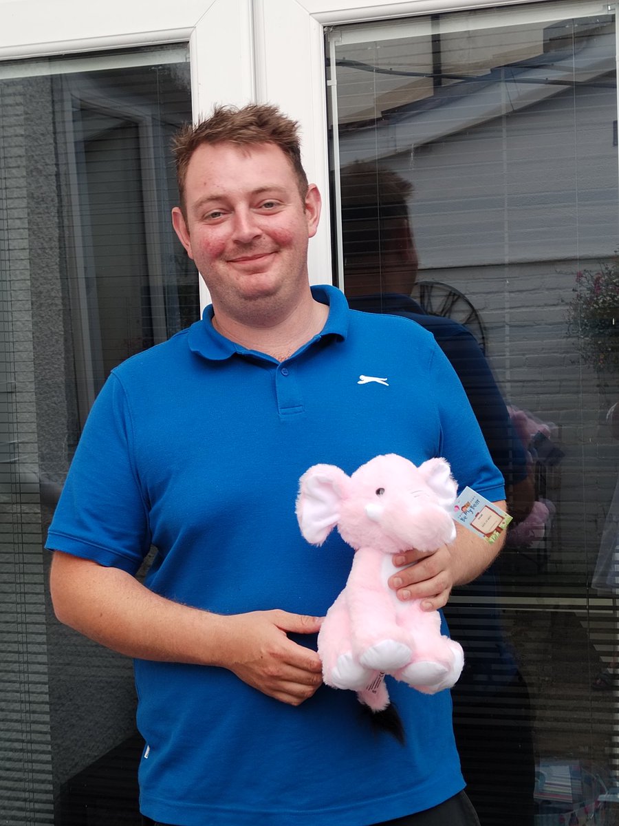 Dgrocott89's tweet photo. It's a girl 💞 had a lovely little day https://t.co/w5x0NiI142