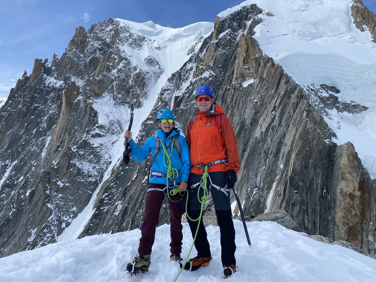 Introductory alpine days around Chamonix, Mont Blanc. @GORETEXeu @MTNEQUIPMENT