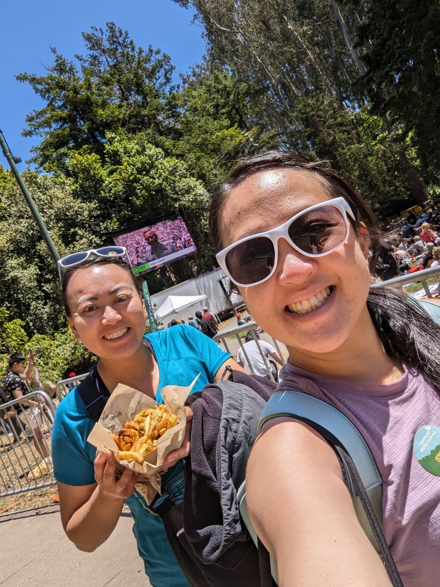 xtine ✈ where you are tweet media