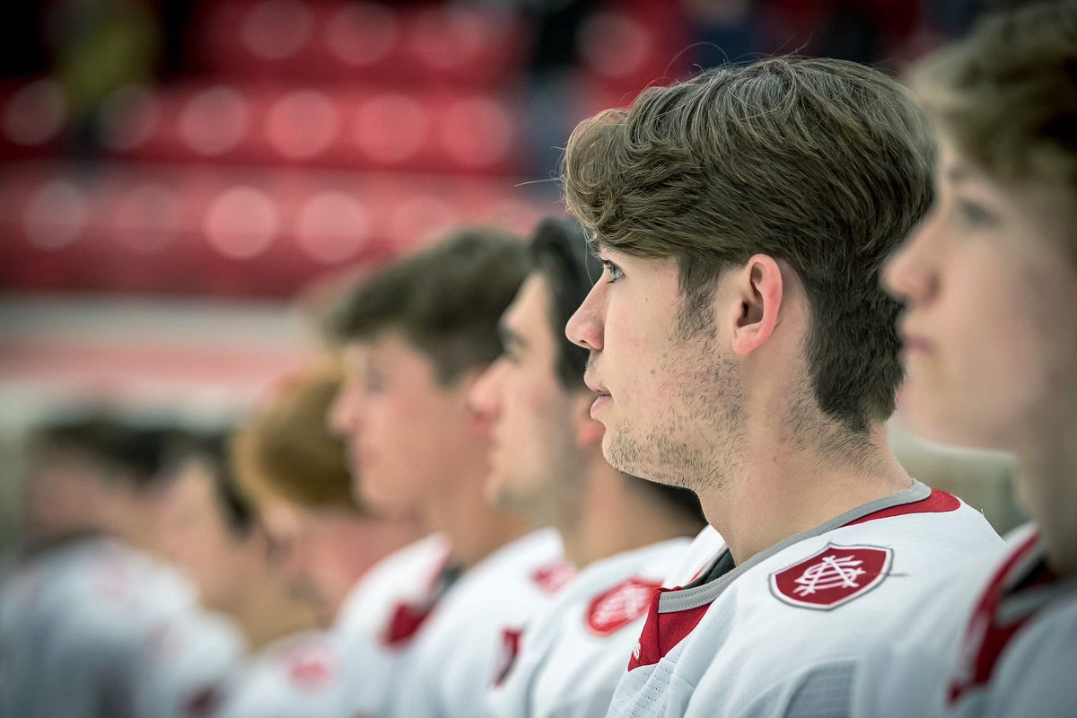 SACu18aaa's tweet photo. It’s Graduation Week 🎓 Friday, our seniors walk across the stage as they graduate from St Andrew’s. We have been so fortunate to spend this part of your lives with you on the ice, in the classroom, and everywhere in between ❌ https://t.co/pmCGN2uf7M
