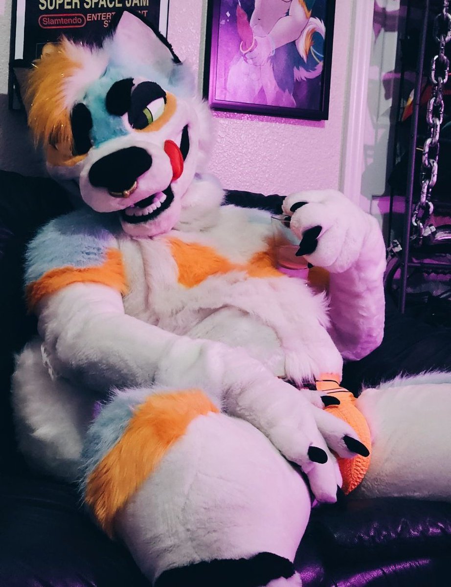 ITS FINALLY FATHER'S DAY! WHAT'S MY GIFT GONNA BE, PUP? 💋