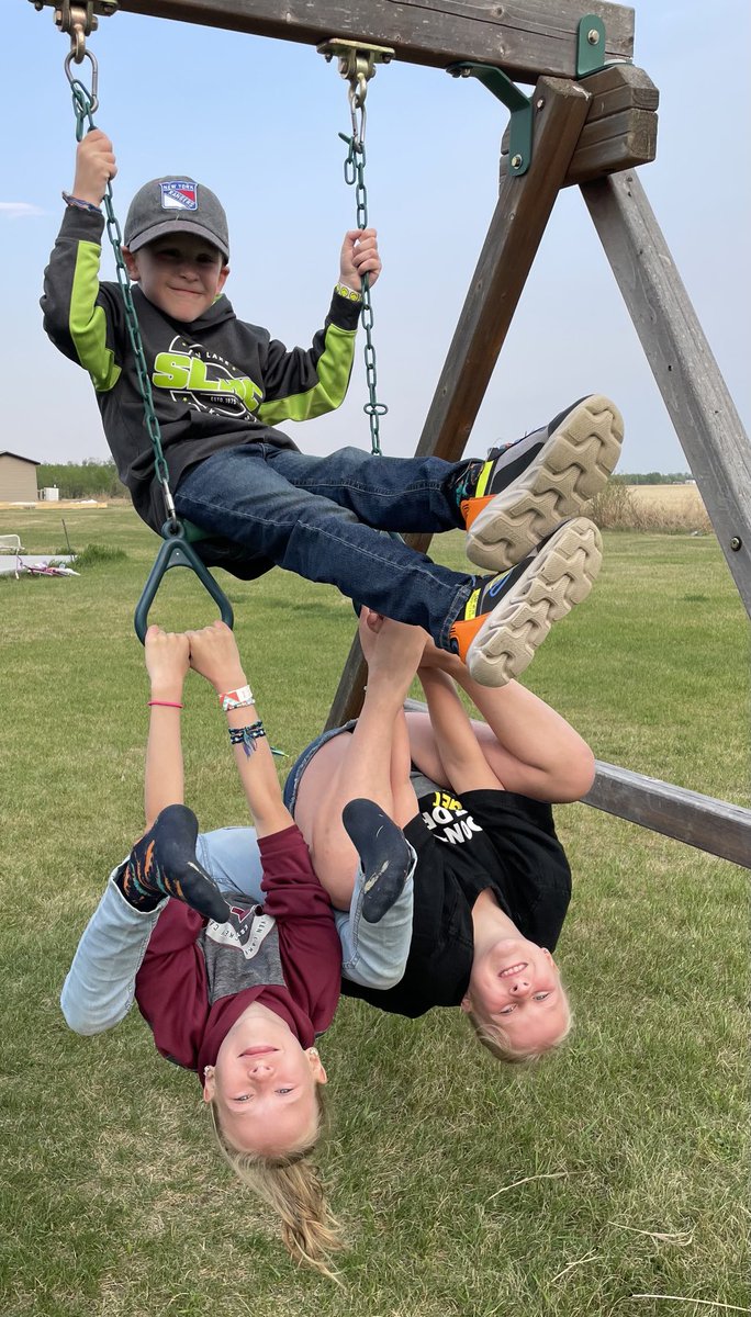 RangerDanger25's tweet photo. Not sure where I’d be without these farts. Best thing in my life is being a father. Happy Father’s Day to all the dads out there. https://t.co/mIiiwKl08p