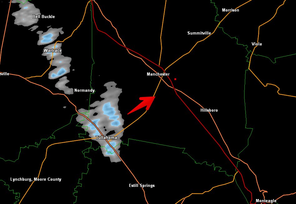 Radar at 913pm. Light rain inbound. This is not the main event.