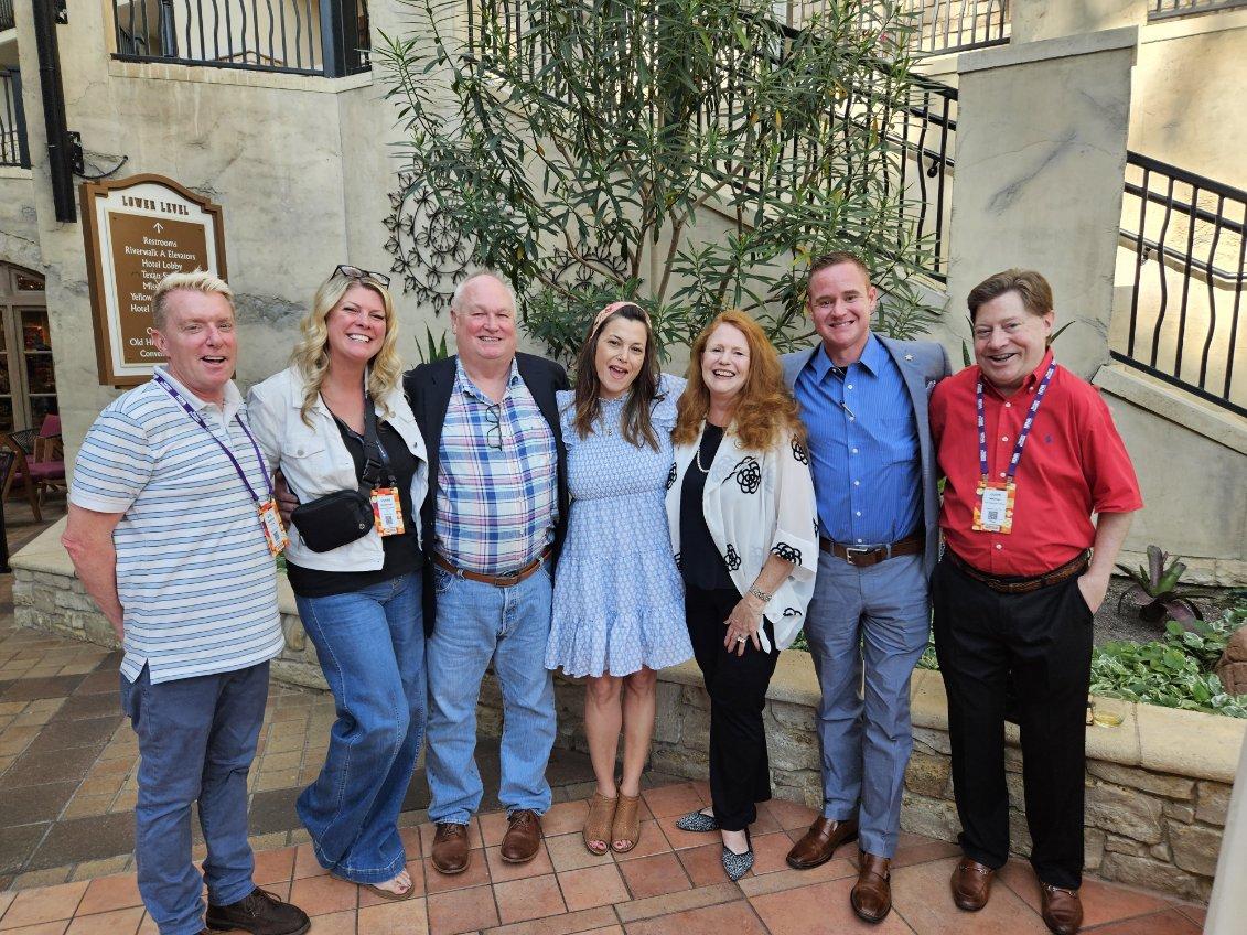iCERT1st's tweet photo. Fantastic turnout at the #iCERT Happy Hour at #nena2023 ! Thank you to our members in attendance and our member companies that sponsored the event. Congrats to Mary Boyd for her many years of service to iCERT and the public safety community. https://t.co/AqP8xsWqwm