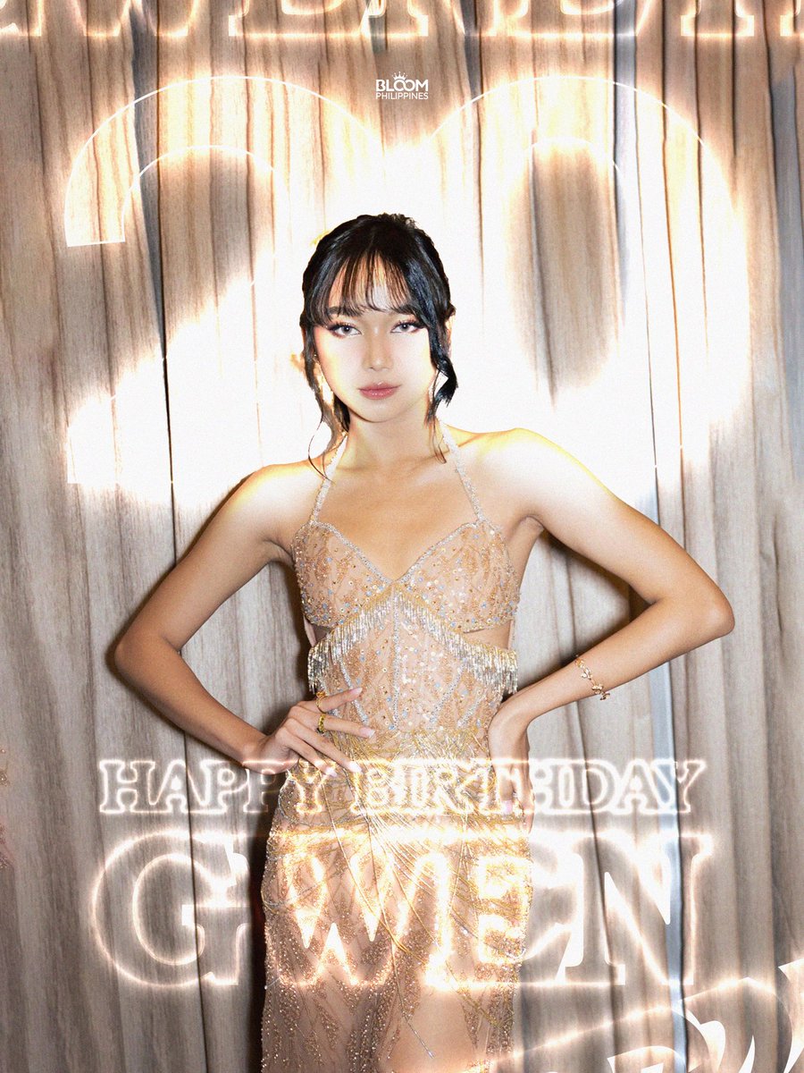 TEAMBLOOMPH's tweet photo. Happy Birthday, @bini_gwen! Wishing you a day full of happiness! Enjoy your day! ☺️❤️

HAPPY BIRTHDAY BINI GWEN

#GWENtiethBirthday @bini_gwen https://t.co/dvK9ivWOx0