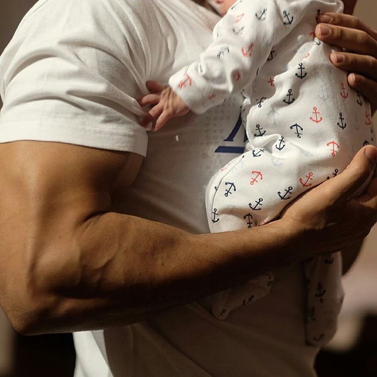 Happy Father’s Day to the Love of My life. Our children adore you and you make all of our worlds brighter each minute we are graced with you. I love you forever, babe. @g0ld3nwolf