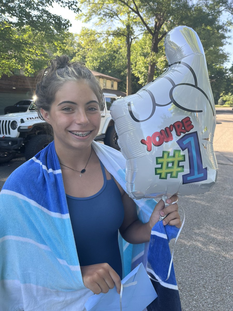 Mattgg1984's tweet photo. After a great weekend in KC with my basketball family, I got to come home and spend Father’s Day with my Dad and family, but more importantly I got to have my 14th Father’s Day with Aspen Michelle! Love you to death kid, She got a card and this balloon for me!! #number1dad 🫶🏻 https://t.co/TXLkotngWZ