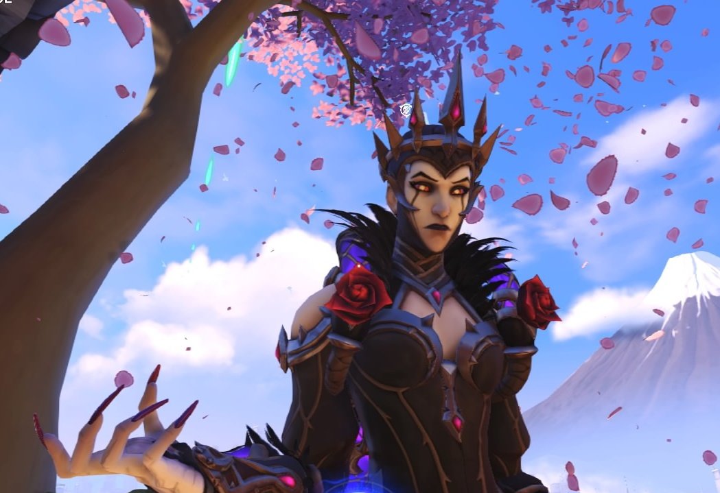 Moira with pink leafs 🩷