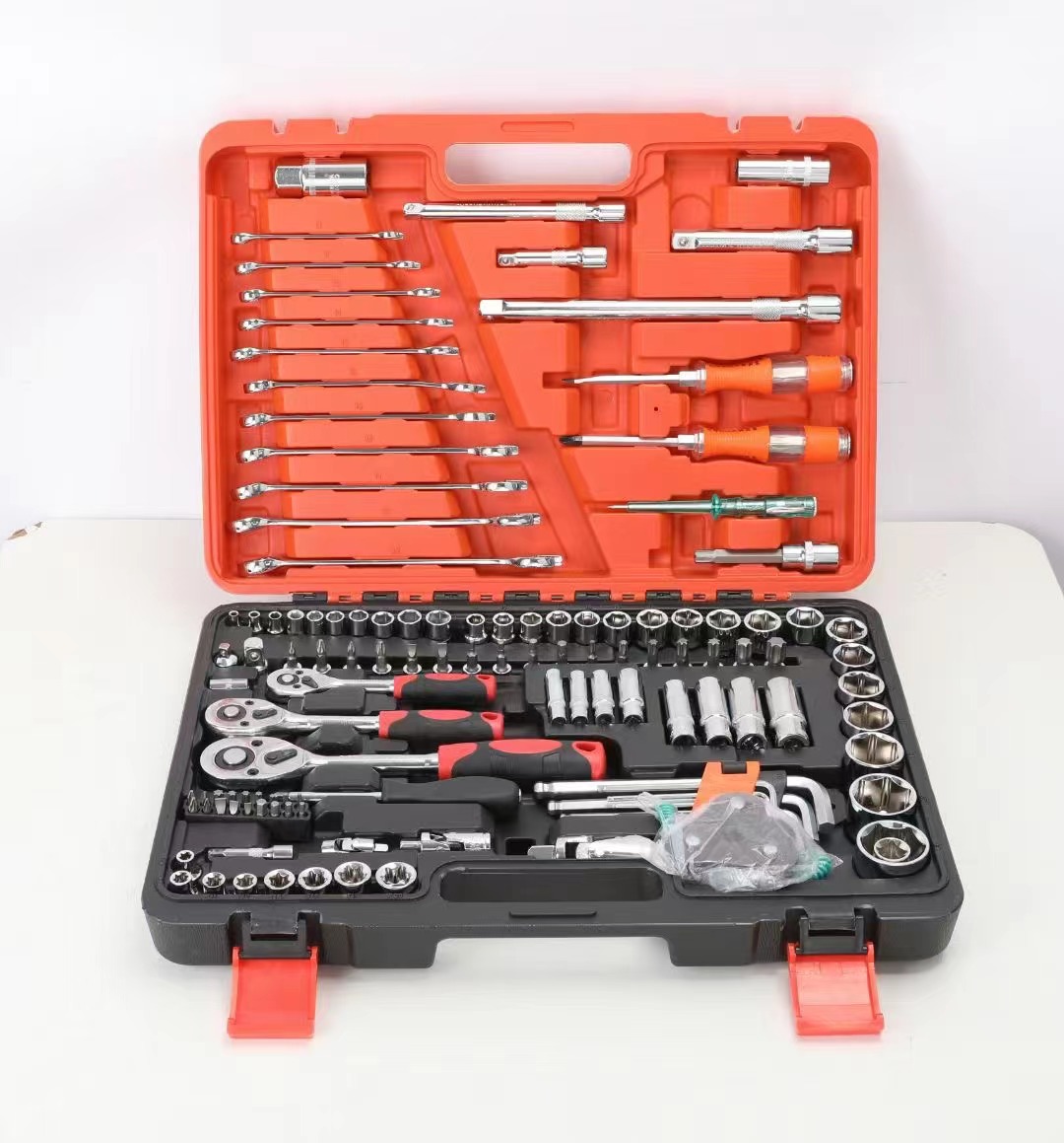 Sukitianqin's tweet image. High quality socket set #socket #socketset #set #Chinese #handtool #tool #tools #madeinChina #impactsocket