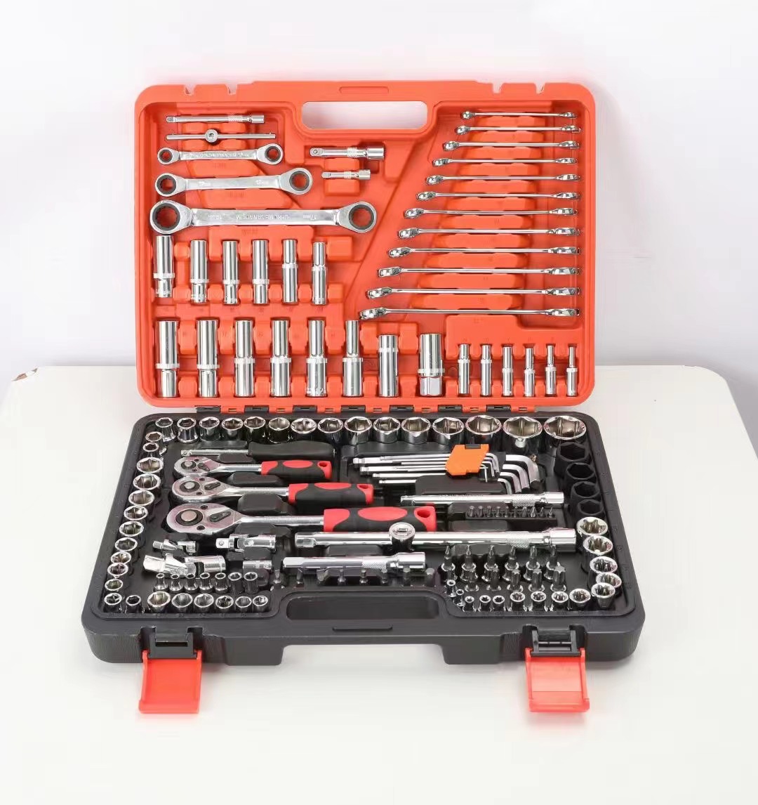 Sukitianqin's tweet image. High quality socket set #socket #socketset #set #Chinese #handtool #tool #tools #madeinChina #impactsocket